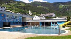 Das Schwimmbad der Marktgemeinde Winklern wird für rund 600.000 Euro saniert