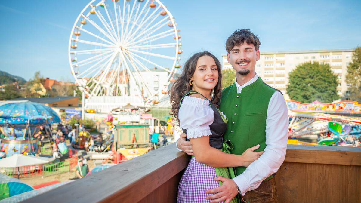 St. Veiter Trachtenpärchen Vanessa Verdino und Clemens Angerer 