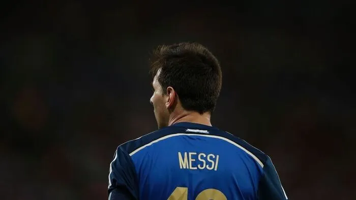 Messi soll zurück kommen