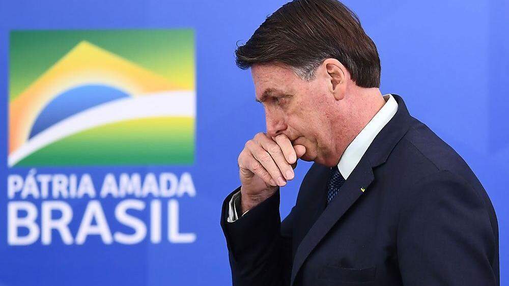 Erste Spitäler geraten an ihre Grenzen: Bolsonaro holt Krise ein