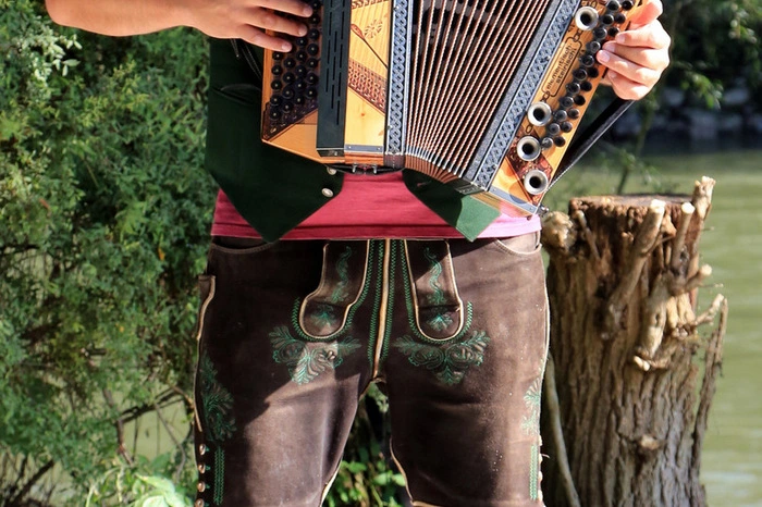 Beste Stimmung herrschte beim Start nicht nur wegen der beschwingten Musik.