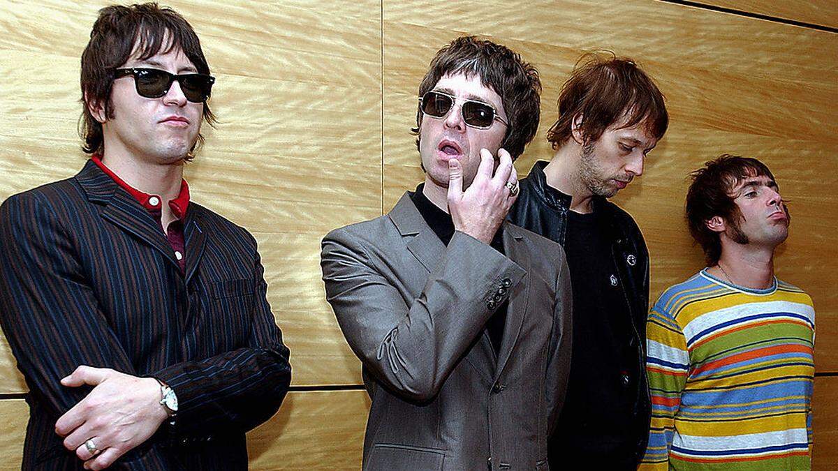 Die britische Rockband Oasis 2006 in Hong Kong: Gem Archer, Noel Gallagher, Andy Bell und Liam Gallagher