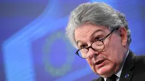 (FILES) EU commissioner for internal market and consumer protection, industry, research and energy Thierry Breton talks during a press conference after the college meeting with High Representative of the European Union for Foreign Affairs and Security Policy, Josep Borrell (unseen), and European Commission vice-president in for a Europe fit for the digital, Margrethe Vestager (unseen), on the European Defence Industrial Strategy and the European Defence Investment Programme at the Eu headquarters in Brussels on March 5, 2024. France's President and the French political class in general—except for certain voices within the RN—on December 24, 2025, condemned the Trump administration’s decision to ban former European Commissioner Thierry Breton and four other European figures from entering the country because of their efforts to regulate digital platforms, seeing it as an attack on European sovereignty. (Photo by JOHN THYS / AFP)