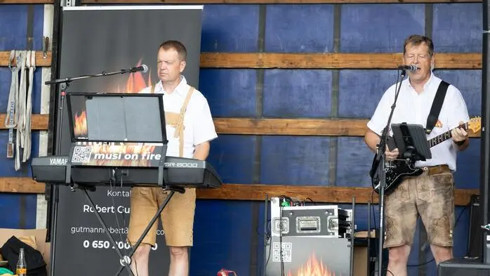 Für musikalische Unterhaltung sorgten Seidl Audio und das Riamscheim Trio. 