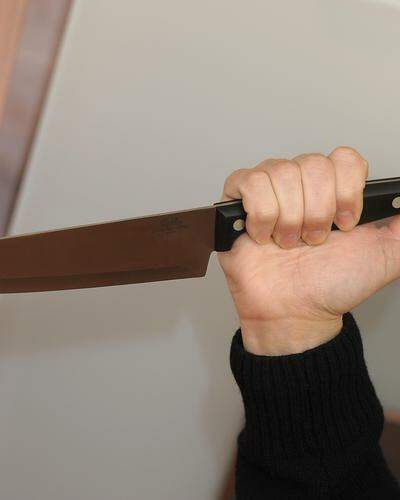 Messer sollen im öffentlichen Raum künftig nicht mehr mitgeführt werden dürfen. 