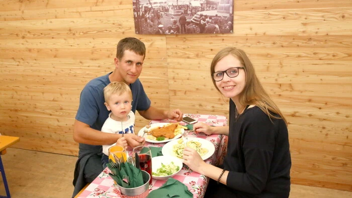 Warum der „Suppenkasper“ von Christian und Astrid Mosser am St. Veiter Wiesenmarkt so gerne aufgesucht wird? 
