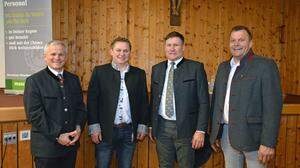 Geschäftsführer Thomas Oppeneiger, die Obmann-Stellvertreter Markus Steiner und Franz Aichner sowie Obmann Hans Gumpitsch