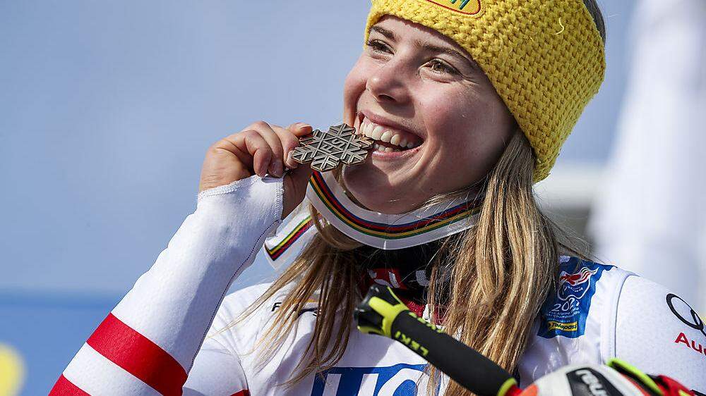 Liensberger gewinnt in Cortina Bronze im Riesentorlauf