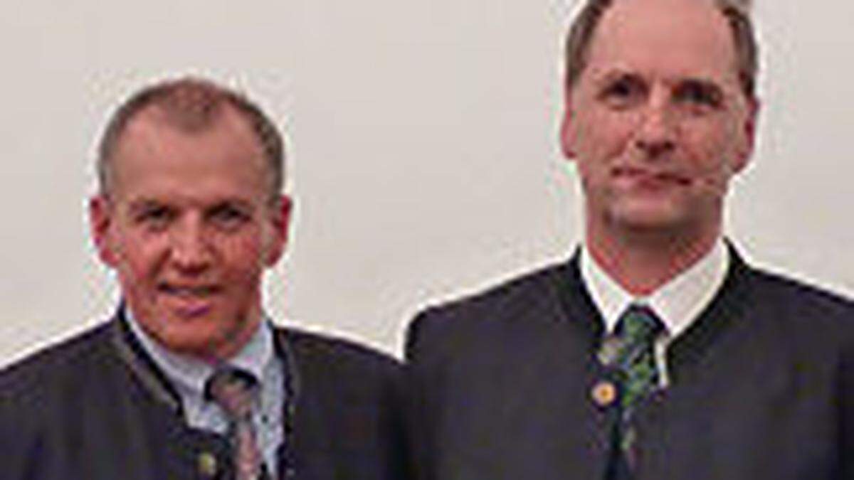 Nach der Bürgermeisterwahl 2015: Bürgermeister Thomas Schuchnigg und Gemeindekassier Johann Gruber (links)