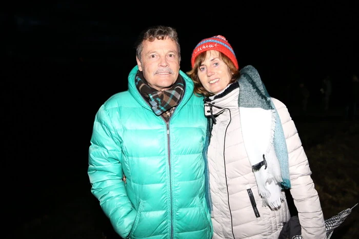 Auch heuer hatten sich am Abend des Karsamstages trotz Schlechtwetters zahlreiche Besucher eingefunden, um diesem alten heidnischen Brauch beizuwohnen.