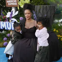 Rihanna wurde erneut Mutter