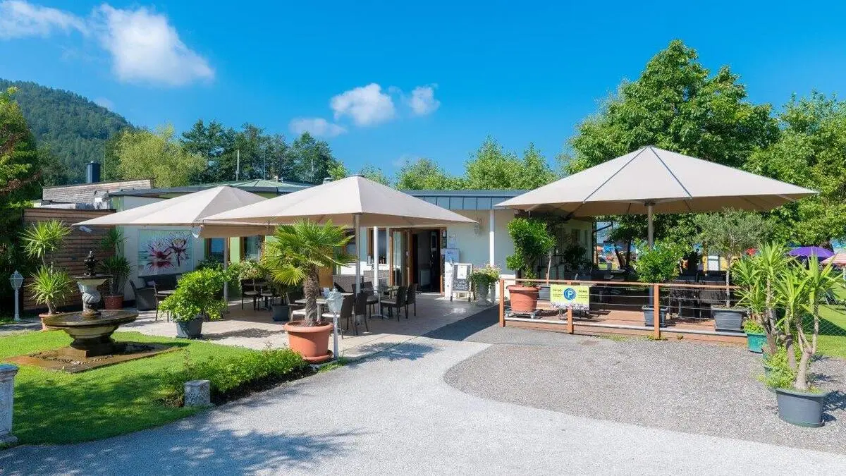 Seit 2011 ist Horst Jernej Besitzer der "Seerose" am Klopeiner See