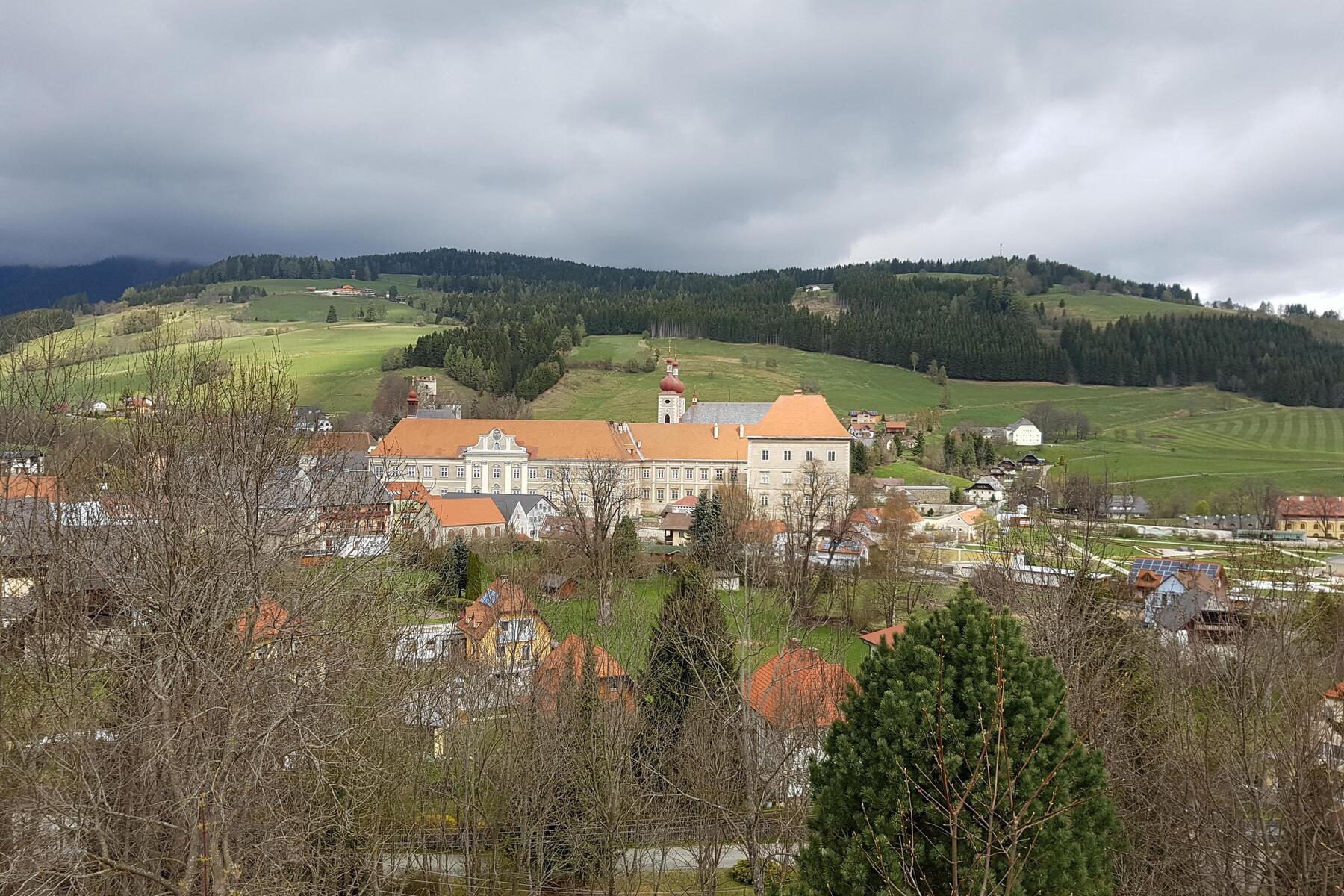 Enterokokken nachgewiesen: Trinkwasser in Stiftsgemeinde muss vorsorglich abgekocht werden