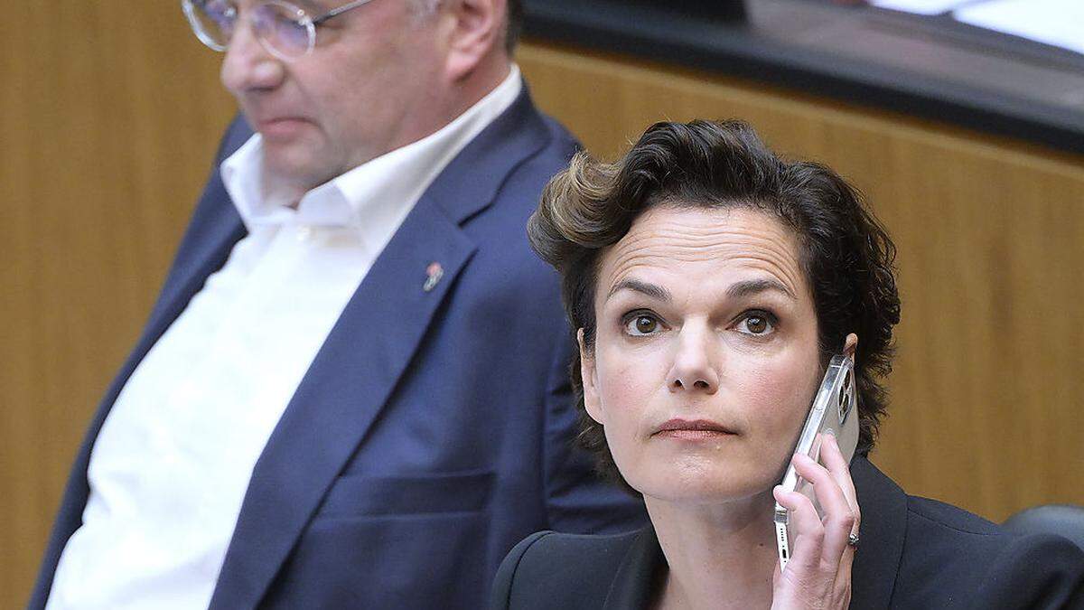 Pamela Rendi-Wagner (SPÖ) misstraut der Regierung