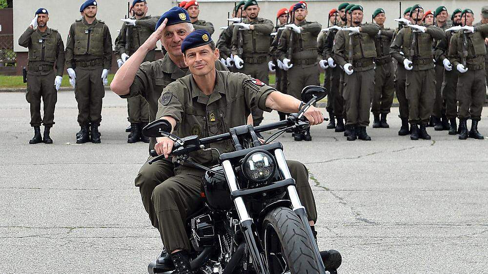 Begeisterter Motorradfahrer: Oberst Maximilian Trares 