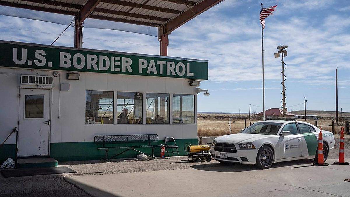 US-CUSTOM-BORDER-IMMIGRATION