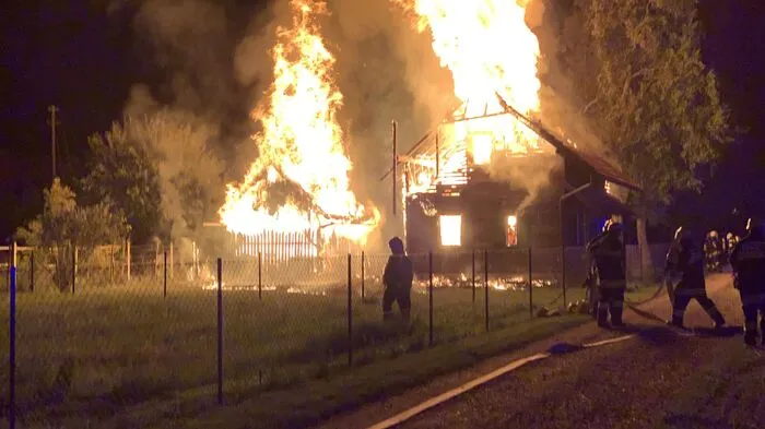 In der Nacht auf Sonntag ist das Feuer ausgebrochen.
