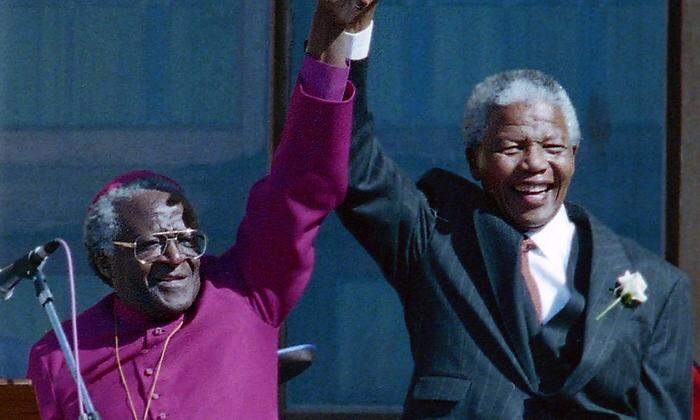 Desmond Tutu mit Nelson Mandela