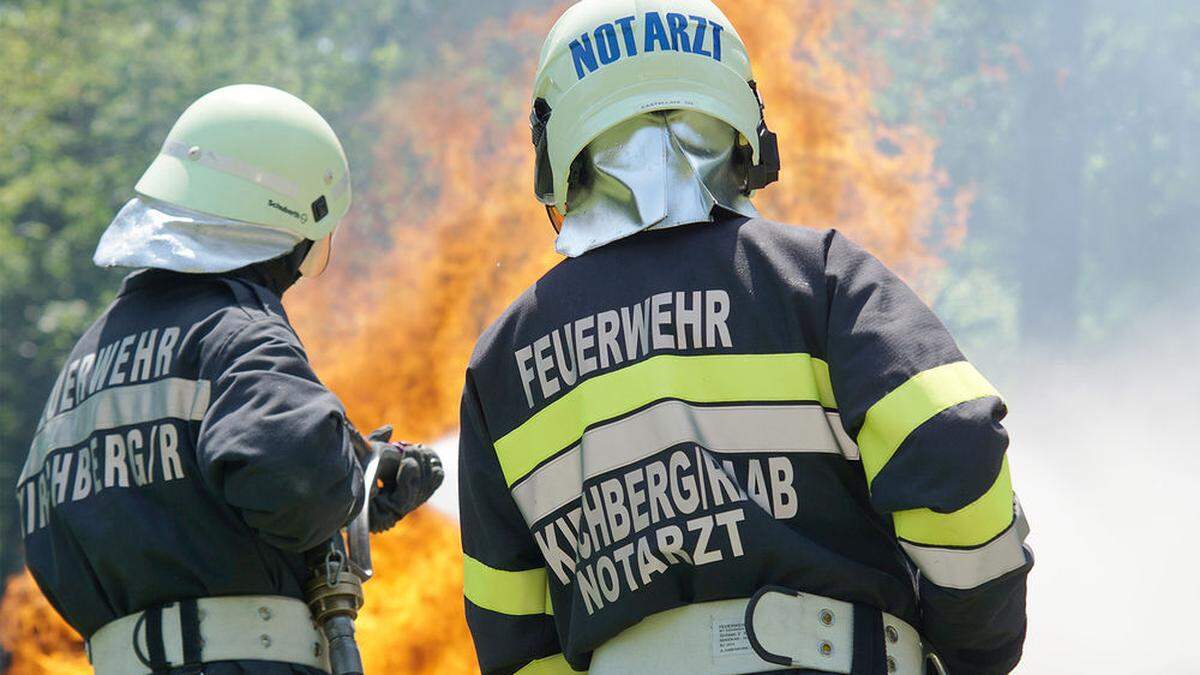 Diesmal musste die Feuerwehr nicht mehr eingreifen, der Fahrzeugbesitzer konnte den Brand selbst löschen (Sujetbild)