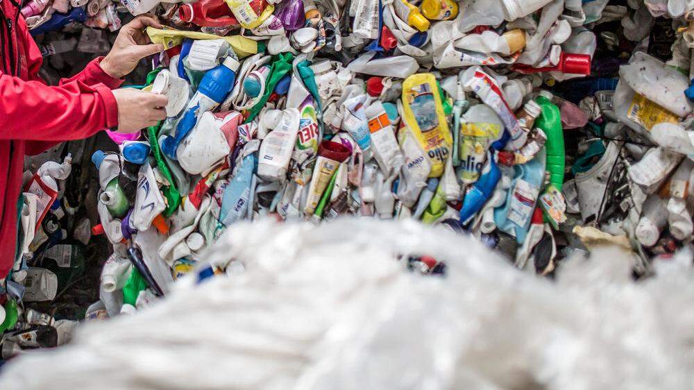 Zehntausende Tonnen Recycling-Kunststoff können nicht verwertet werden