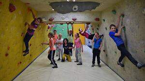 Die teilnehmenden Kinder hatten sichtlich Spaß, die Wände der Kletterakademie zu erklimmen