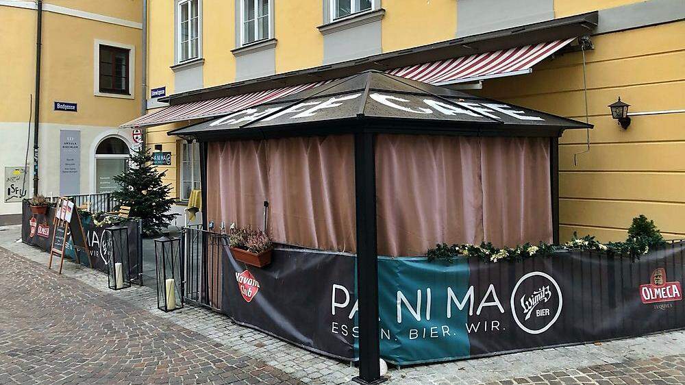 Viele Betriebe – wie das Panima in Klagenfurt – haben Raucherzelte