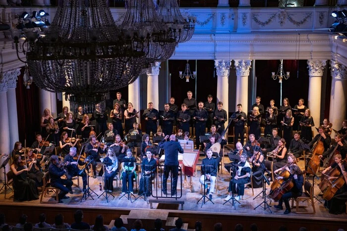 Konzert in der Nationalphilharmonie Kiew