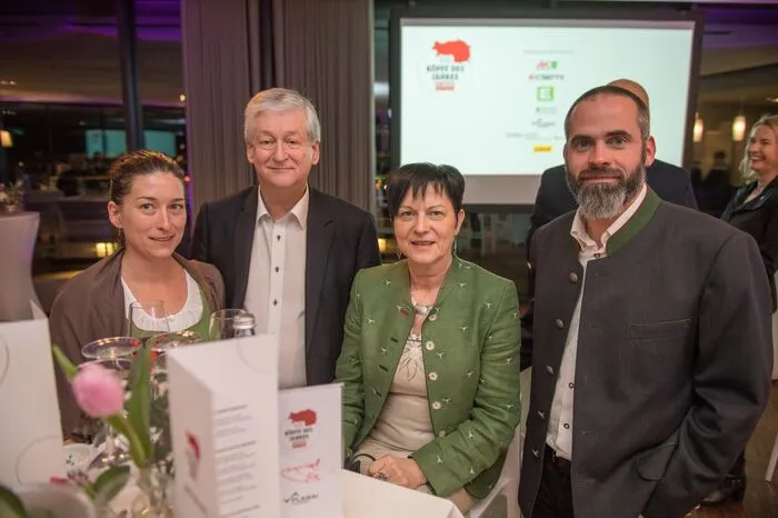 Neben den Gewinnern und Nominierten befanden sich auch zahlreiche süd- und weststeirische Vertreter aus Politik, Wirtschaft und Kultur unter den Gästen.