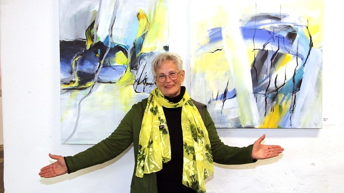 An diesem ersten Wochenende im April lag der Schwerpunkt bei Werken der Künstler Alexander Schuster, Wolfgang Finder und Regina Uedl, die auch Obfrau der Kunstfabrik ist.