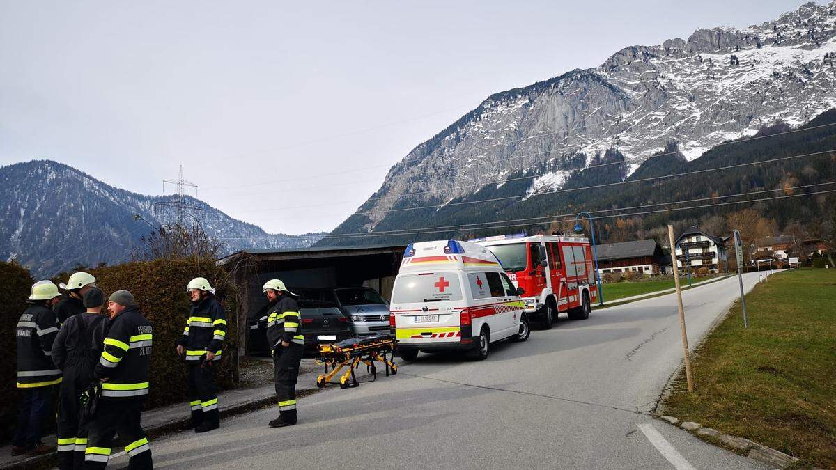 Polizei, Feuerwehr, Rettung und Notarzt waren vor Ort