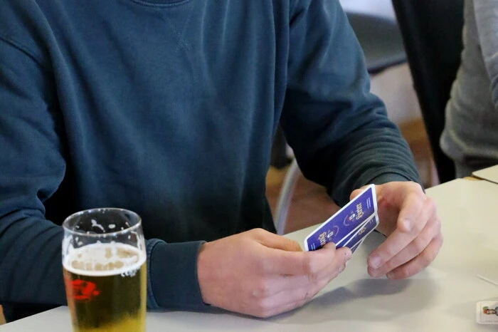 An die 50 Kartentippler aus dem ganzen Bezirk St. Veit und darüber hinaus hatten sich am Samstagnachmittag aus diesem Grund im Sportzentrum Turnerwald eingefunden.