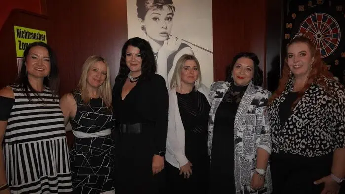 Sandra Brandstätter, Bettina Zippusch, Nadine Steurer, Iris Payer, Nicole Bergmoser-Fradl und Karina Lochner