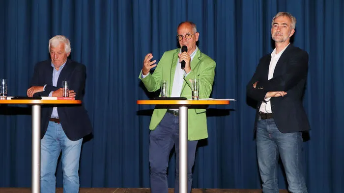 Die Autoren von Links: Vorstand Geriatrie Klinikum Klagenfurt, Gesundheitspsychologe Herbert Janig, Primarius Rudolf Likar und Intensivkoordinator des Landes, Mediziner Georg Pinter.