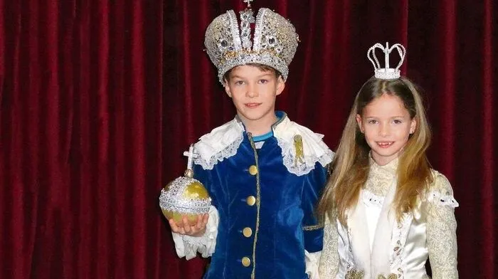 Das Prinzenpaar der Kleinen Kinderzeitung: Emelie und Elias Ridißer