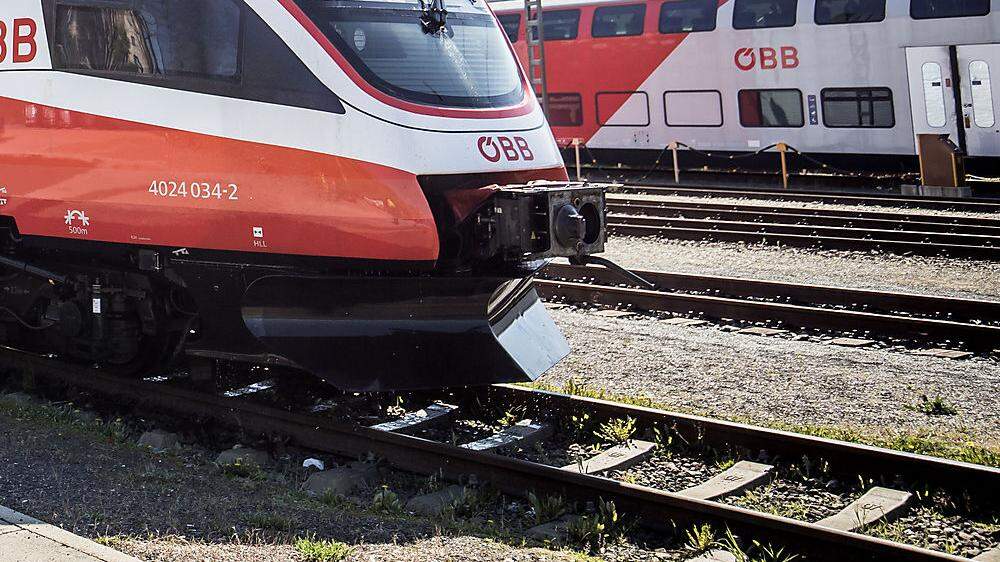 Die Züge überfuhren die Kabel. Eine Notbremsung wurde ausgelöst (Sujetbild)