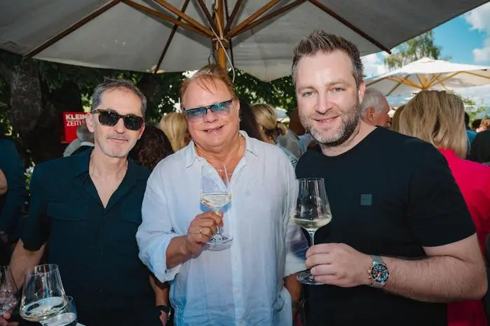 Ewald Pfleger mit Josh und dessen Manager Klaus Hoffmann