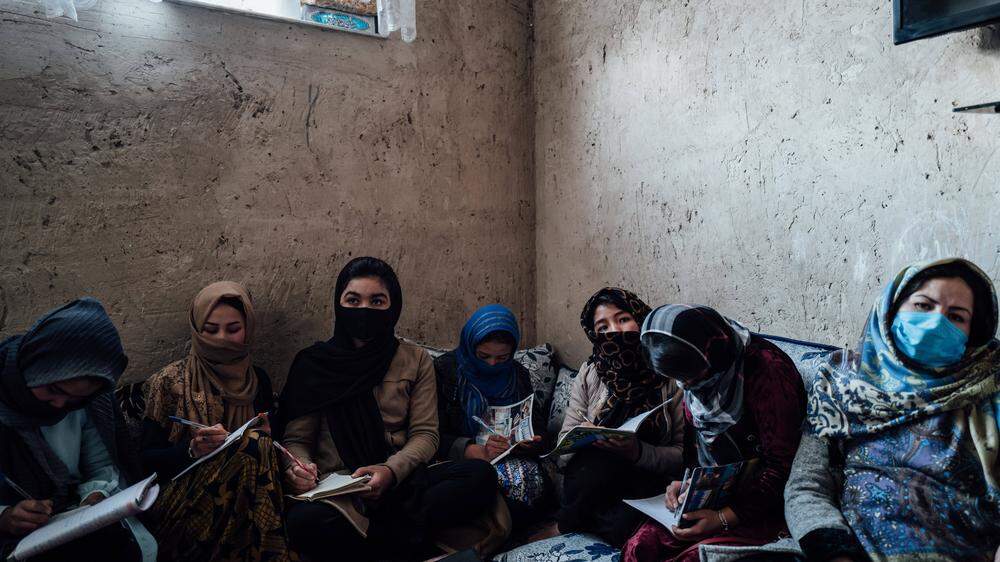 Geheime Schulen sind für die meisten afghanischen Frauen und Mädchen die einzige Chance auf Bildung. 
