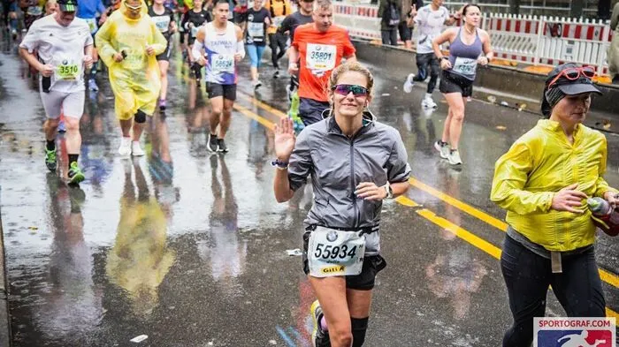 Auch das geht: "Ich laufe den Graz Marathon Hybridrun heuer in Zürich", schreibt Julia Forjan zu diesem Archivbild, mit dem sie gerne am Gewinnspiel teilnehmen möchte.