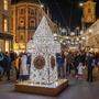1. Advent, Einkaufssamstag, Graz am Herrengasse, Weihnachtsbeleuchtung, 26.11.2022