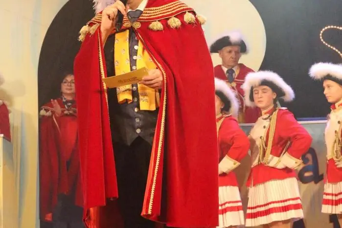 Um es gleich vorwegzunehmen: Unter Präsident Carsten Passiel (Foto) wurde heuer beste Faschingsunterhaltung geboten. 