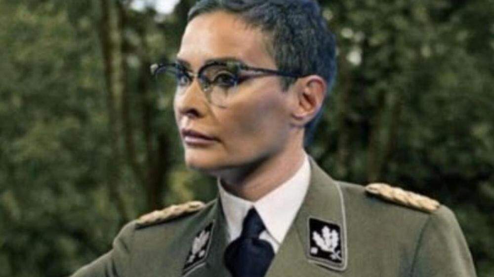 Olivera Zekić, Leiterin der Medienregulierungsbehörde postet Bild von sich in SS-uniform