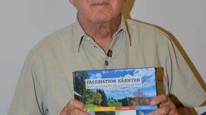 Franz-Werner Hillgarter mit seinem neuen Buch