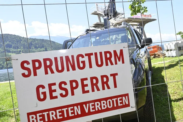 Der Sprungturm ist nach wie vor gesperrt.