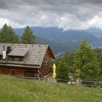 Wildbachhütte mit Blick nach Tamsweg