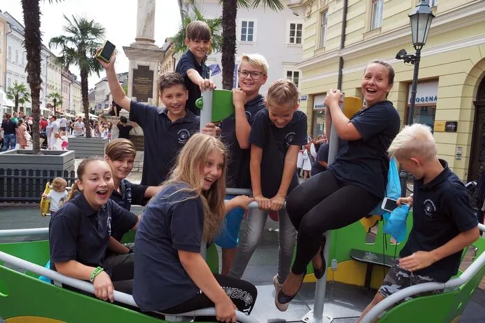 Bitte klicken Sie sich durch die Bilder . . .