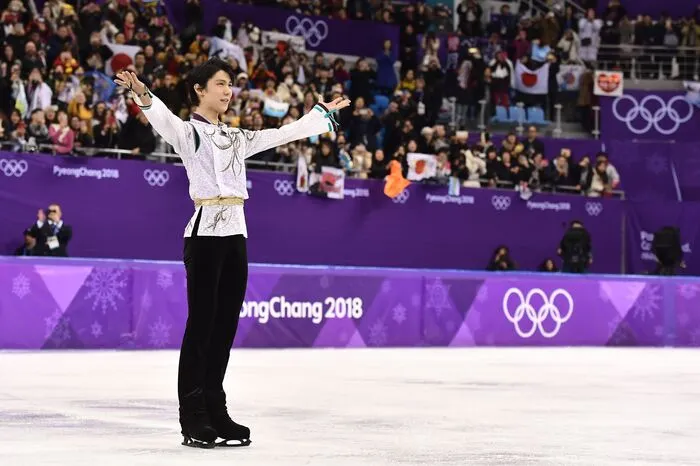 In der Einzelwertung des Eiskunstlaufbewerbs sicherte sich der Japaner Yuzuru Hanyu die Gold-Medaille.
