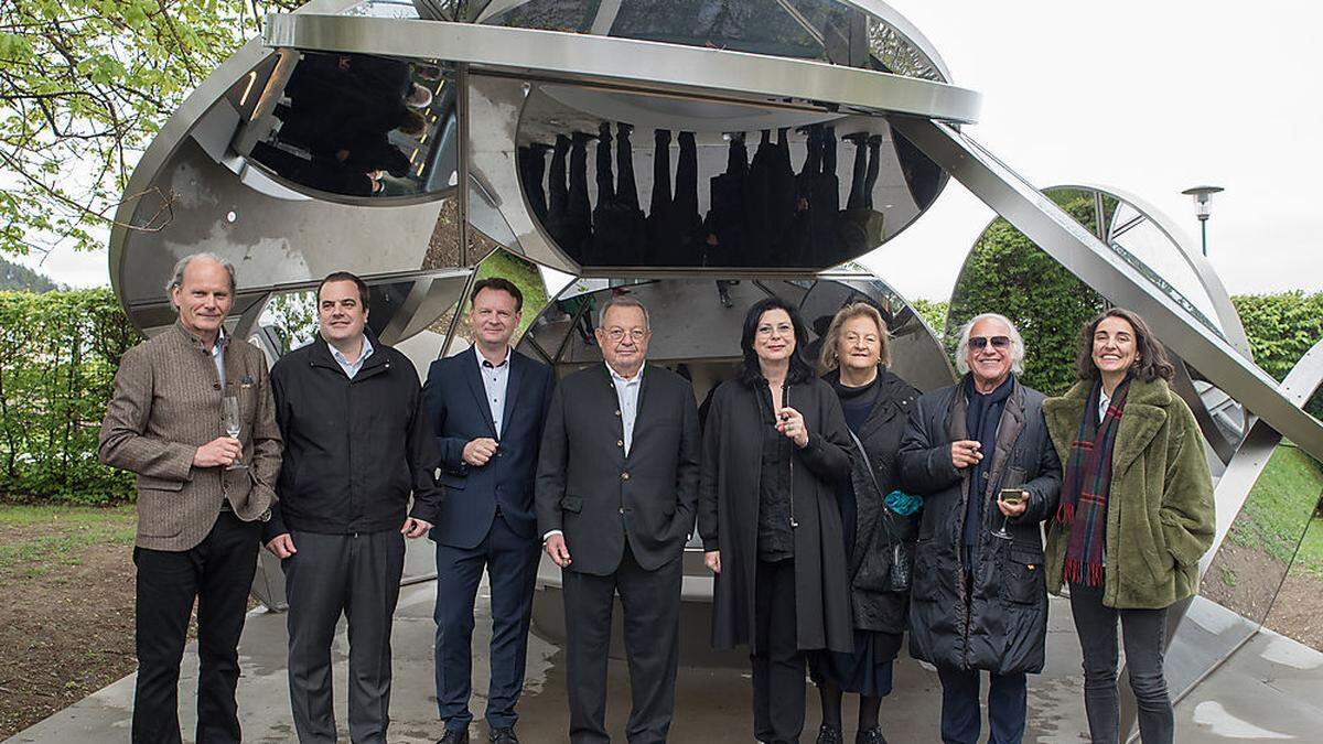 Josef Hackl (Wild), Architekt Peter Liaunig, Michael Wratschko (Wild), Herbert Liaunig, Eva Schlegel, Ursula Krinzinger, Architekten Carl Pruscha und Valerie Messini