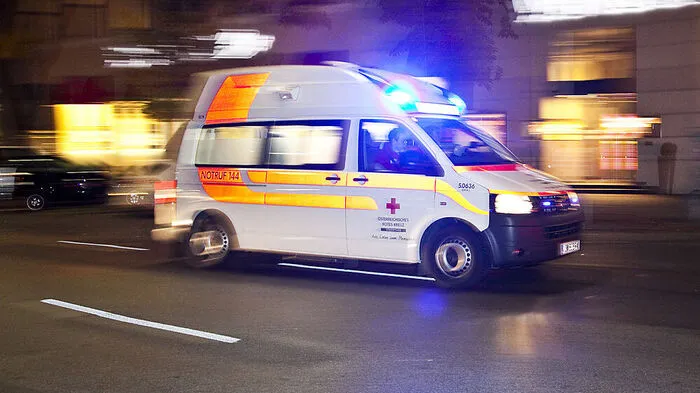 Rettungseinsatz in der Nacht auf heute in Graz-Geidorf (Symbolfoto)