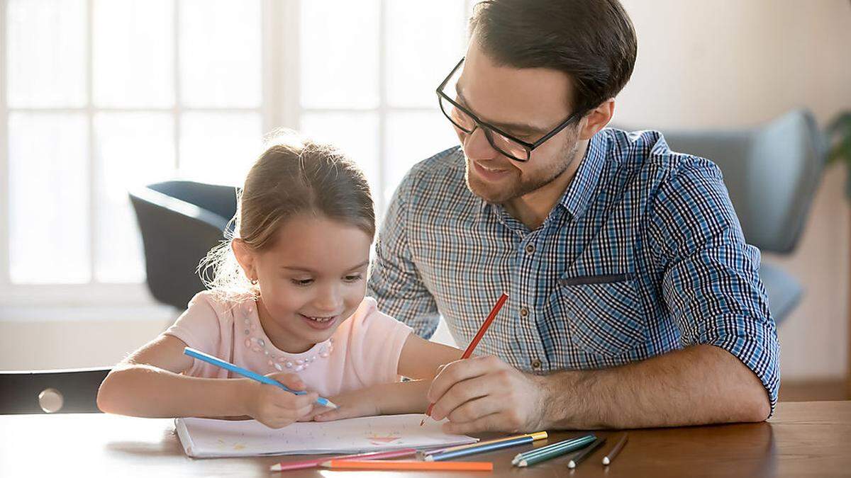 Der Anspruch greift etwa, wenn Schulkinder in Quarantäne müssen und zu Hause betreut werden