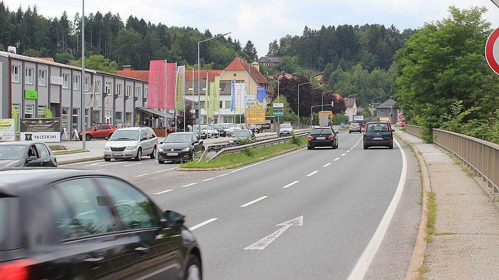 Entlang der B 70 in Rosental an der Kainach wurde der Niederösterreicher mit der Radarpistole beim Schnellfahren ertappt